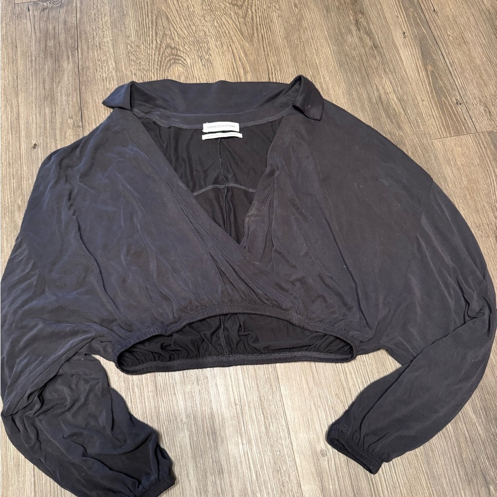 Urban Outfitters Gray/ black Wrap Crop Blouse